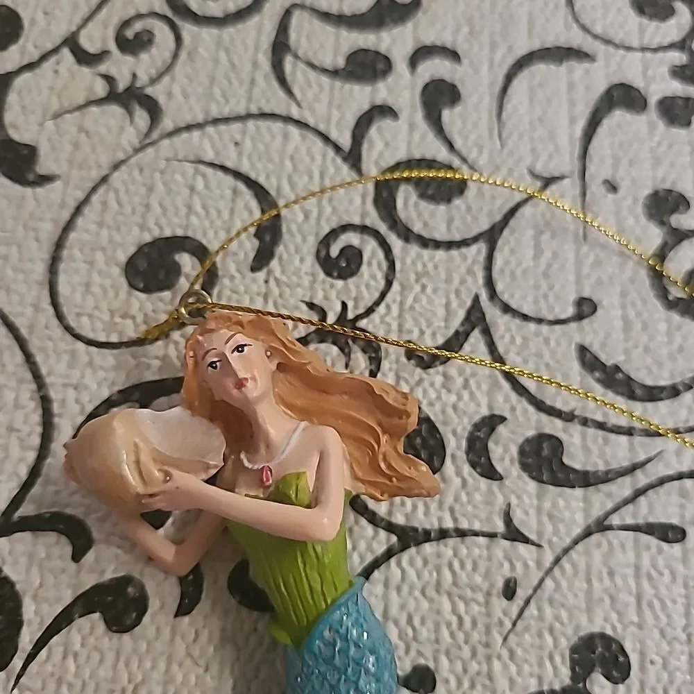 Mermaid with Seashell Ornament
